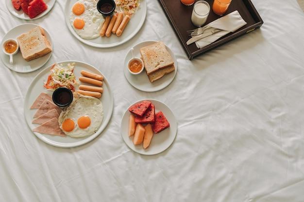 avocado mattress in home delivery