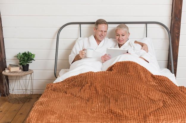 beds for elderly dementia patients