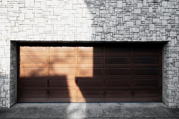 how to fix hole in garage door