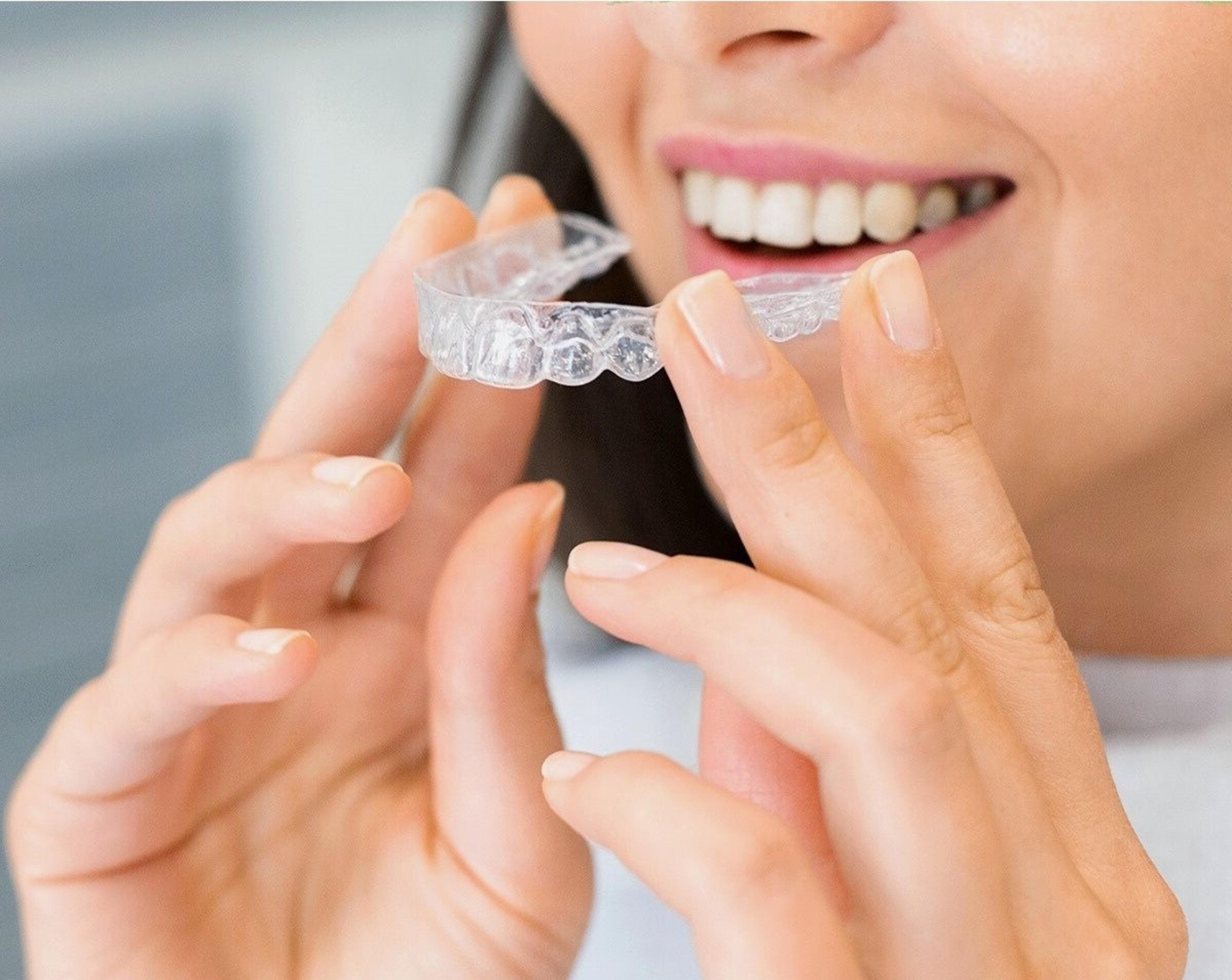 invisalign moving teeth