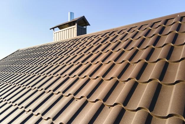 metal vs shingle roof florida