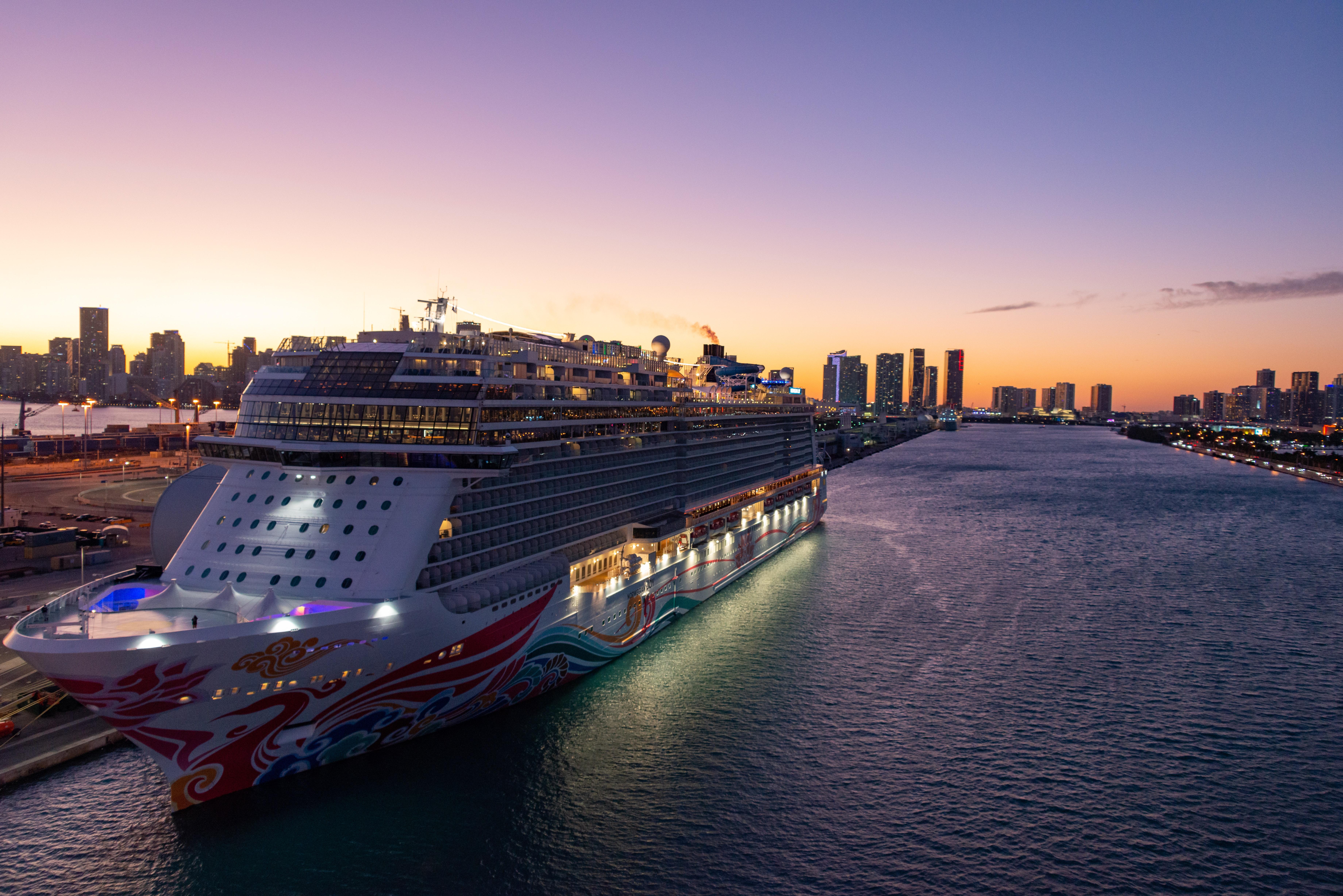 norwegian bliss vs norwegian encore