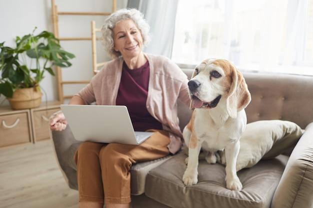 pet friendly apartments for seniors