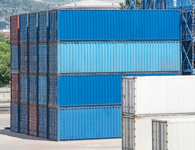 how much does a container cost to rent