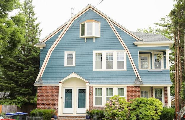 exterior house painting cost seattle