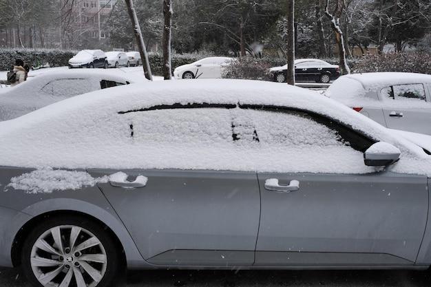 acura mdx in snow