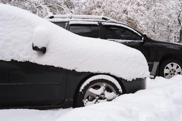 acura mdx in snow