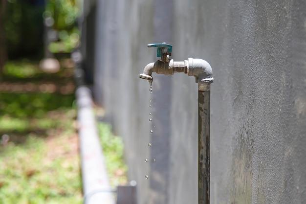 outside faucet leaking into house