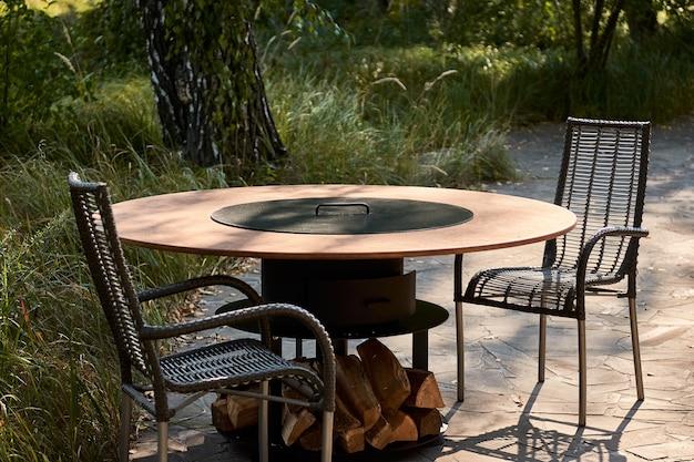 60 round teak outdoor dining table