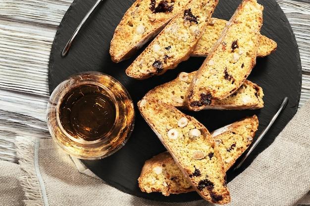 biscotti football