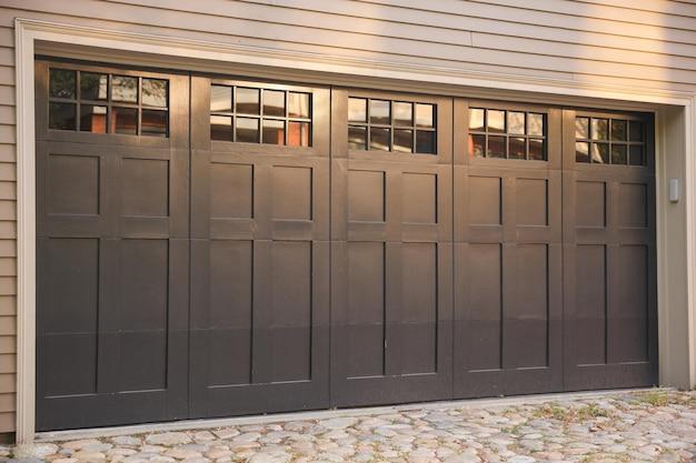 do i need an insulated garage door