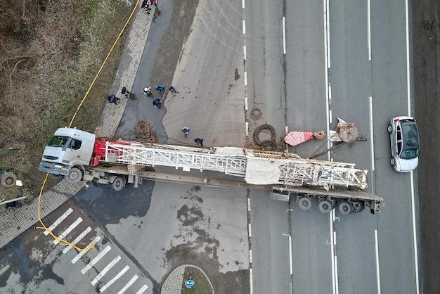 car accident with semi truck