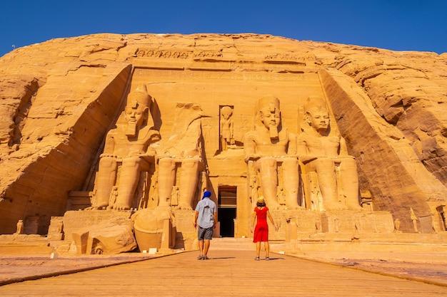 is abu simbel worth visiting