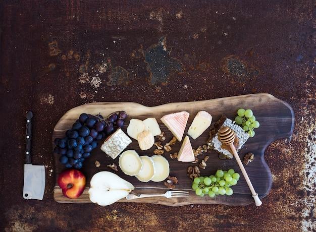 honeycomb cheese board