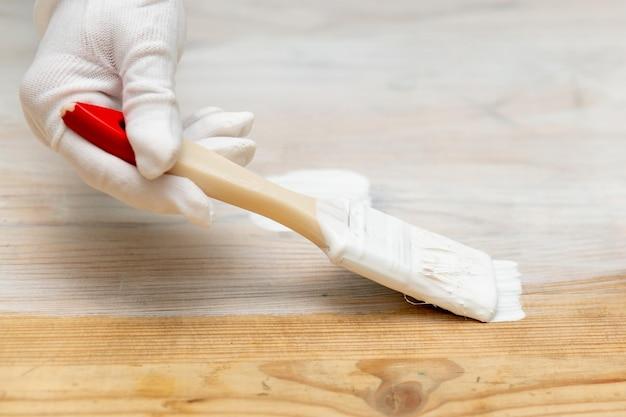 how long should floor paint dry before putting furniture back