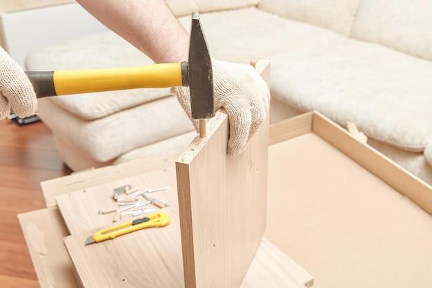 how long should floor paint dry before putting furniture back