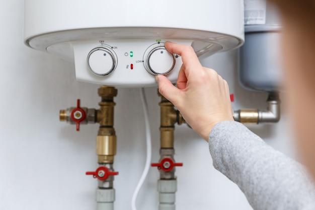flush hot water heater cost