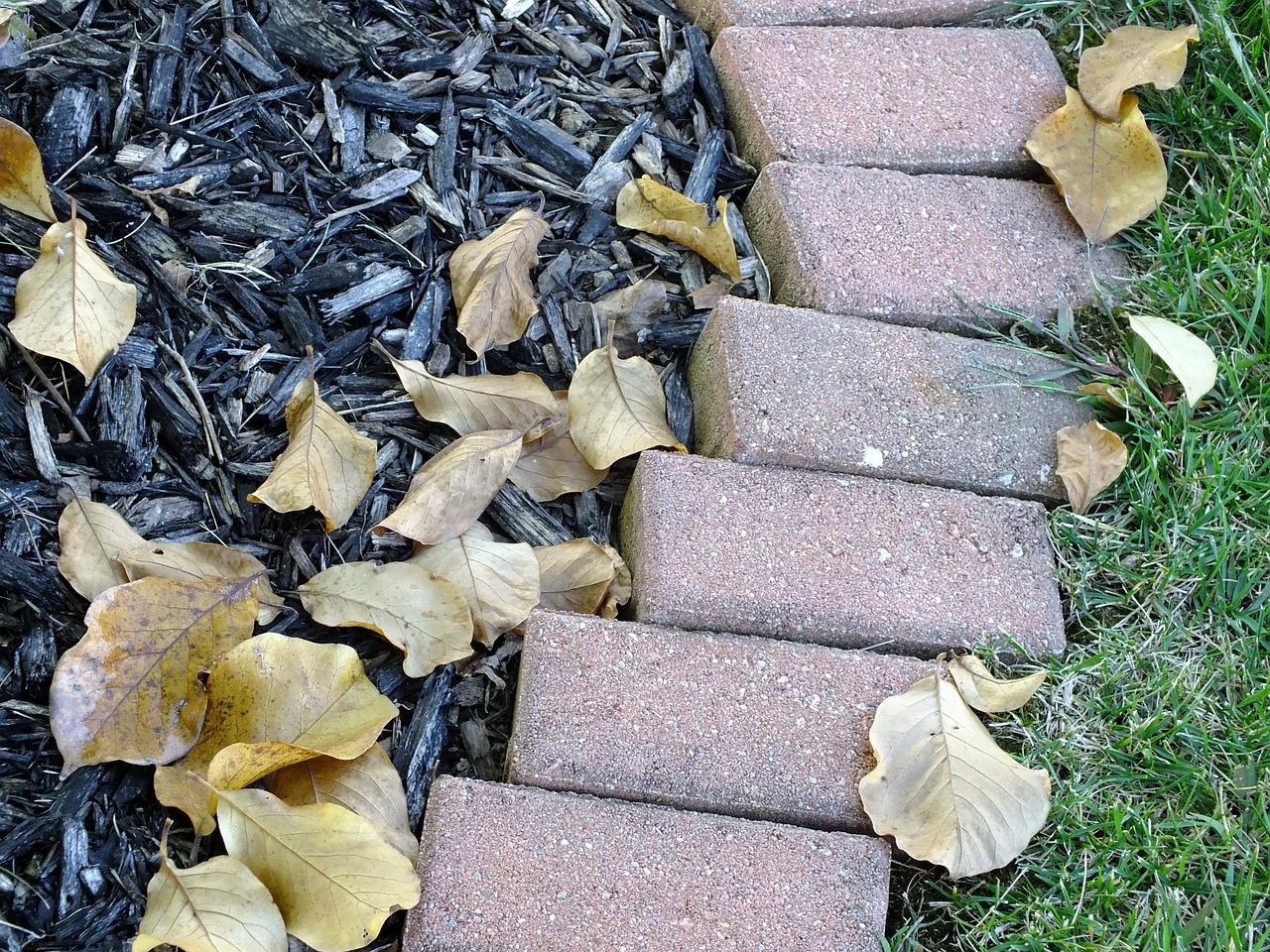 mulch installation