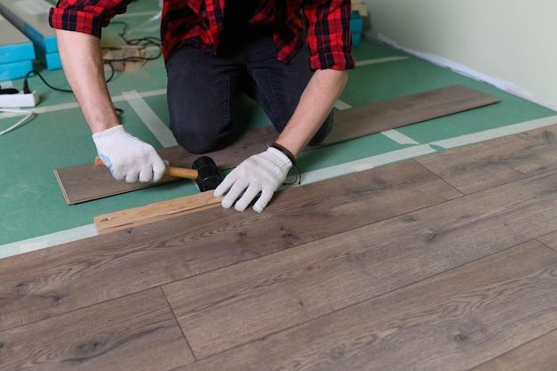 water underneath vinyl flooring