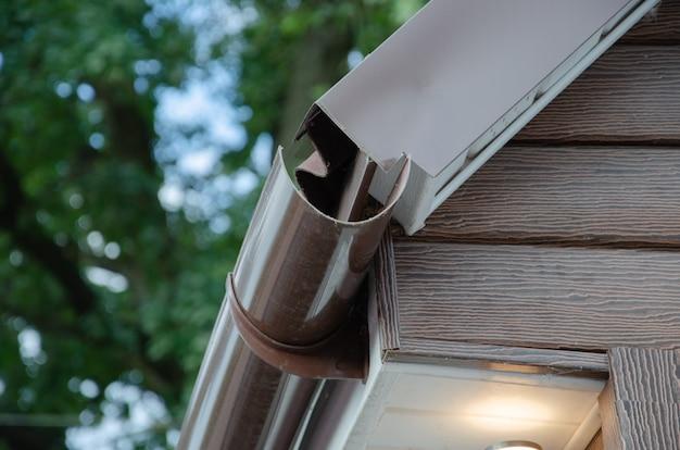 louvered gutter guards