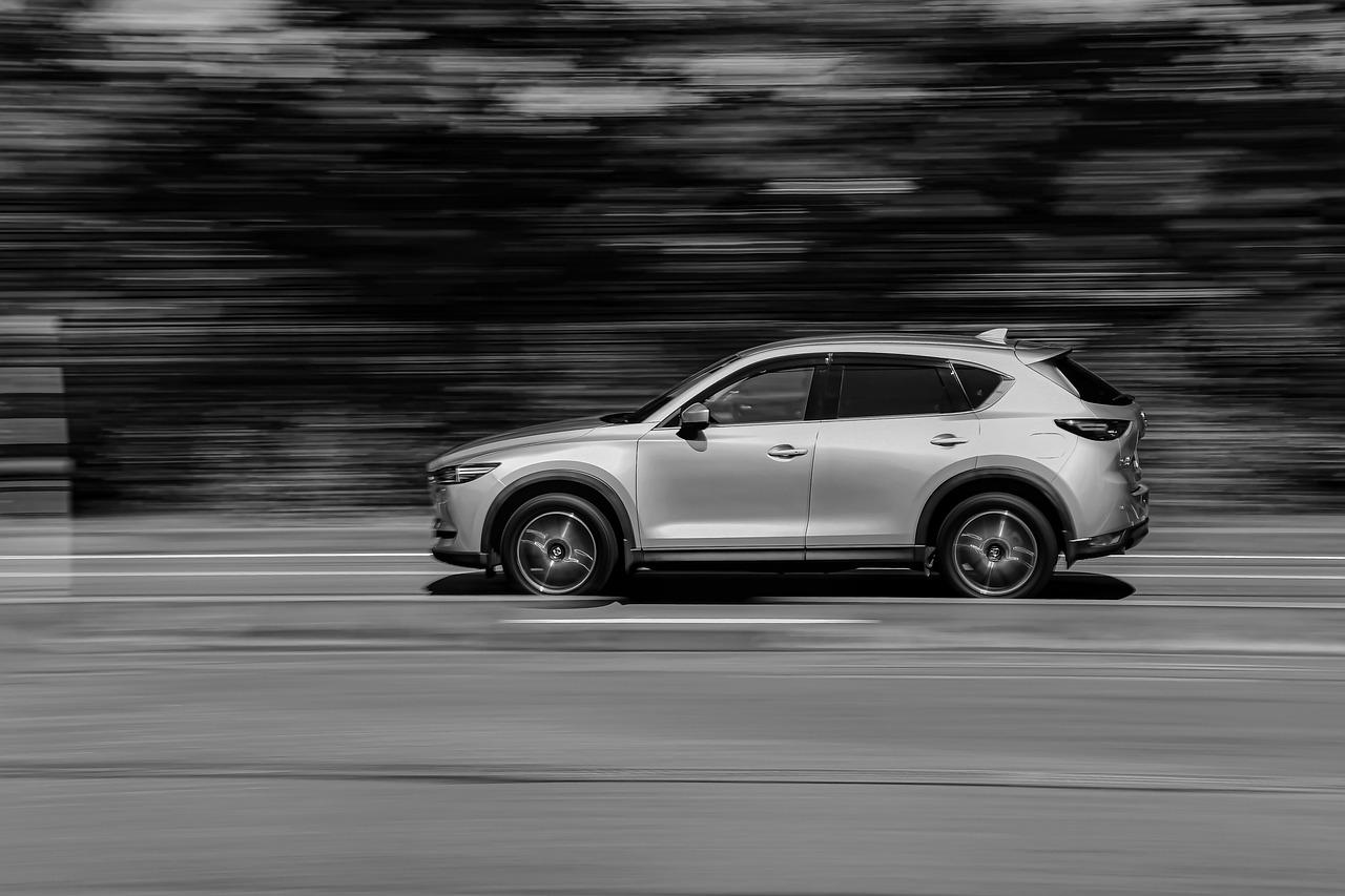 what is the difference between mazda cx5 and cx9