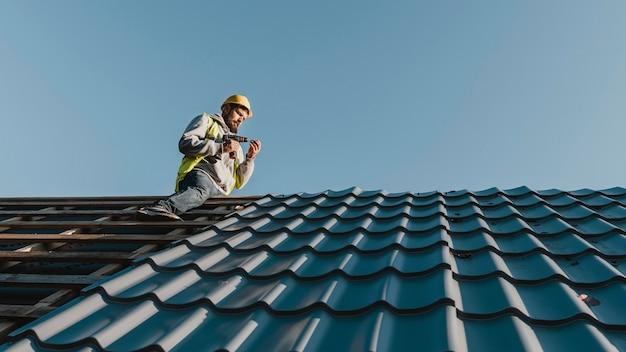 roofer wants half up front