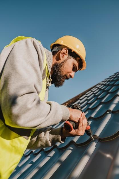 roofer wants half up front