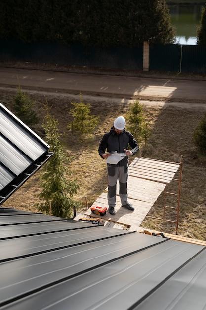 roofer wants half up front