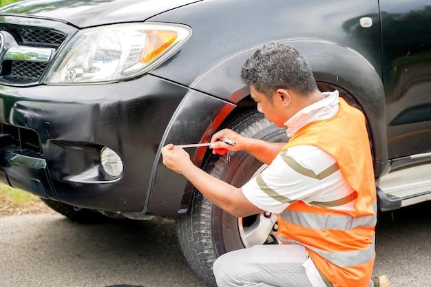 same insurance company car accident