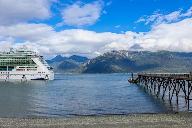 shipping car from seattle to alaska