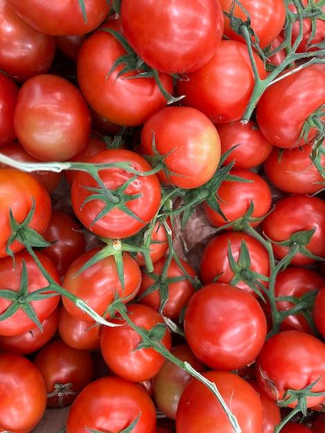 snacking tomatoes