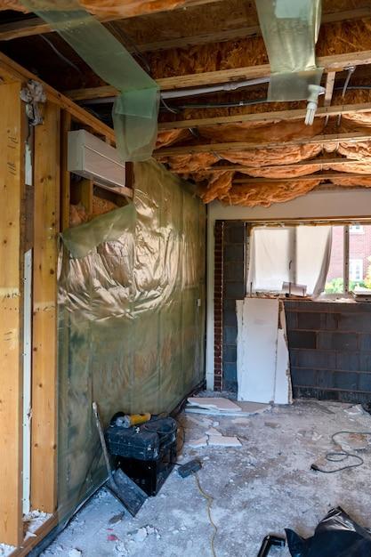 soundproofing floors between joists