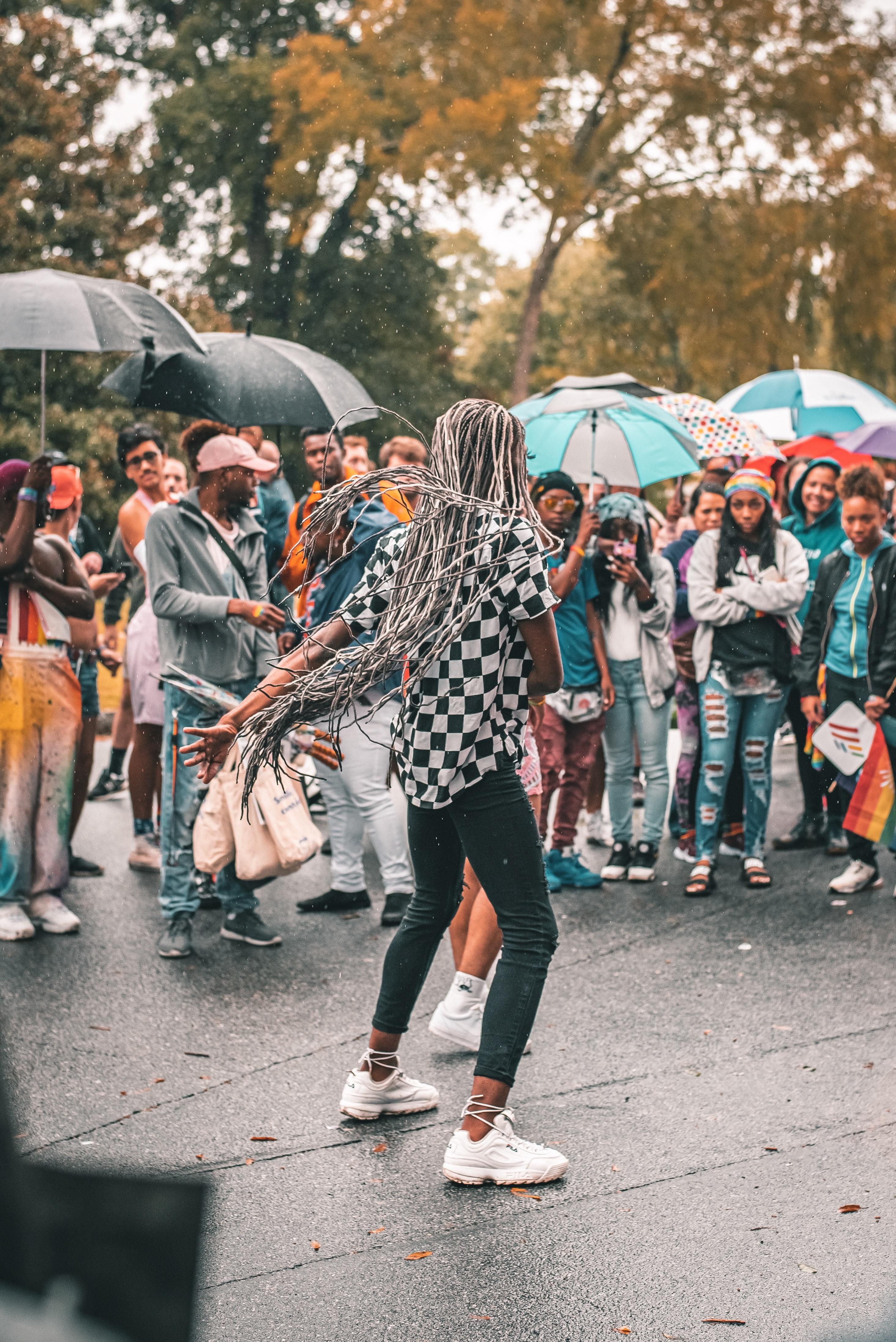 rainy concert outfit