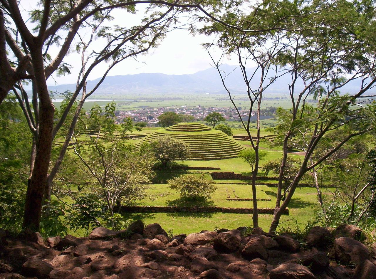 templo azteca tequila