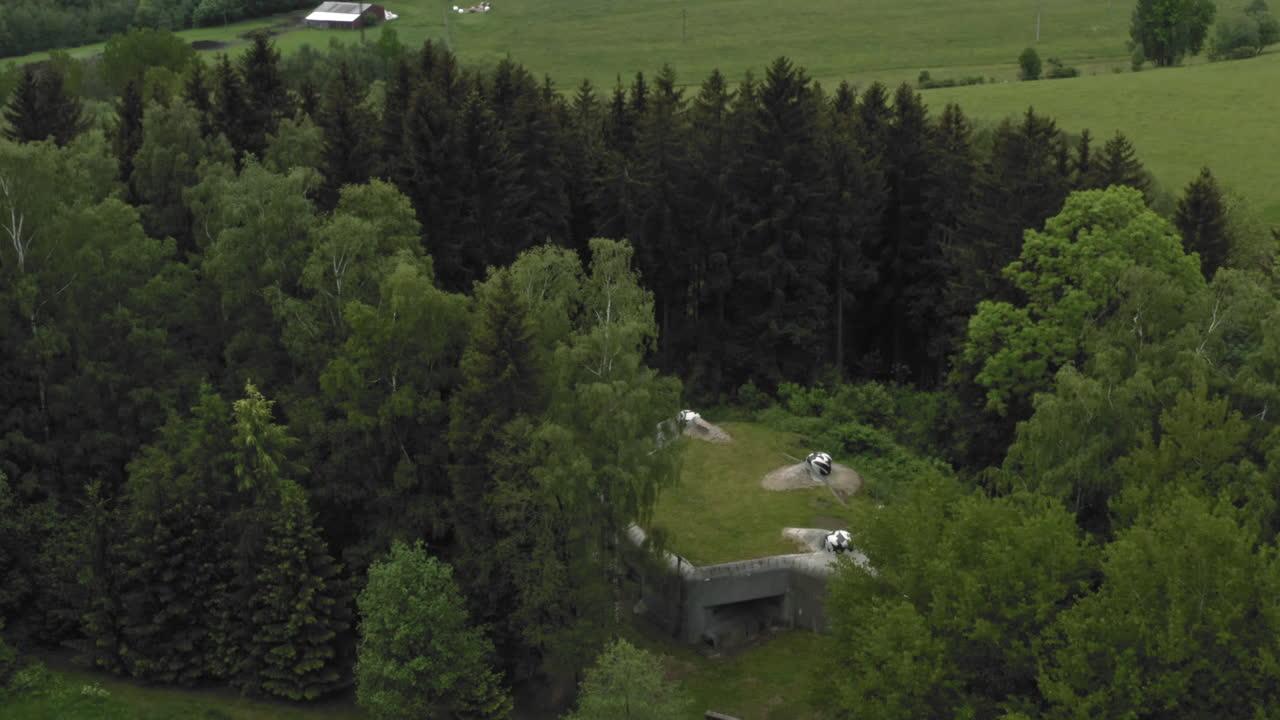 camouflage house