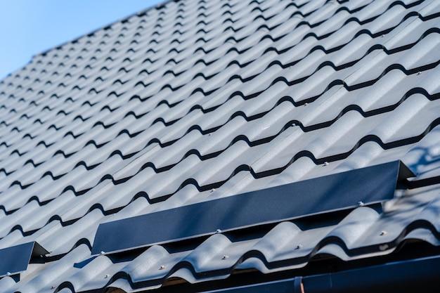 what's the cheapest roofing material