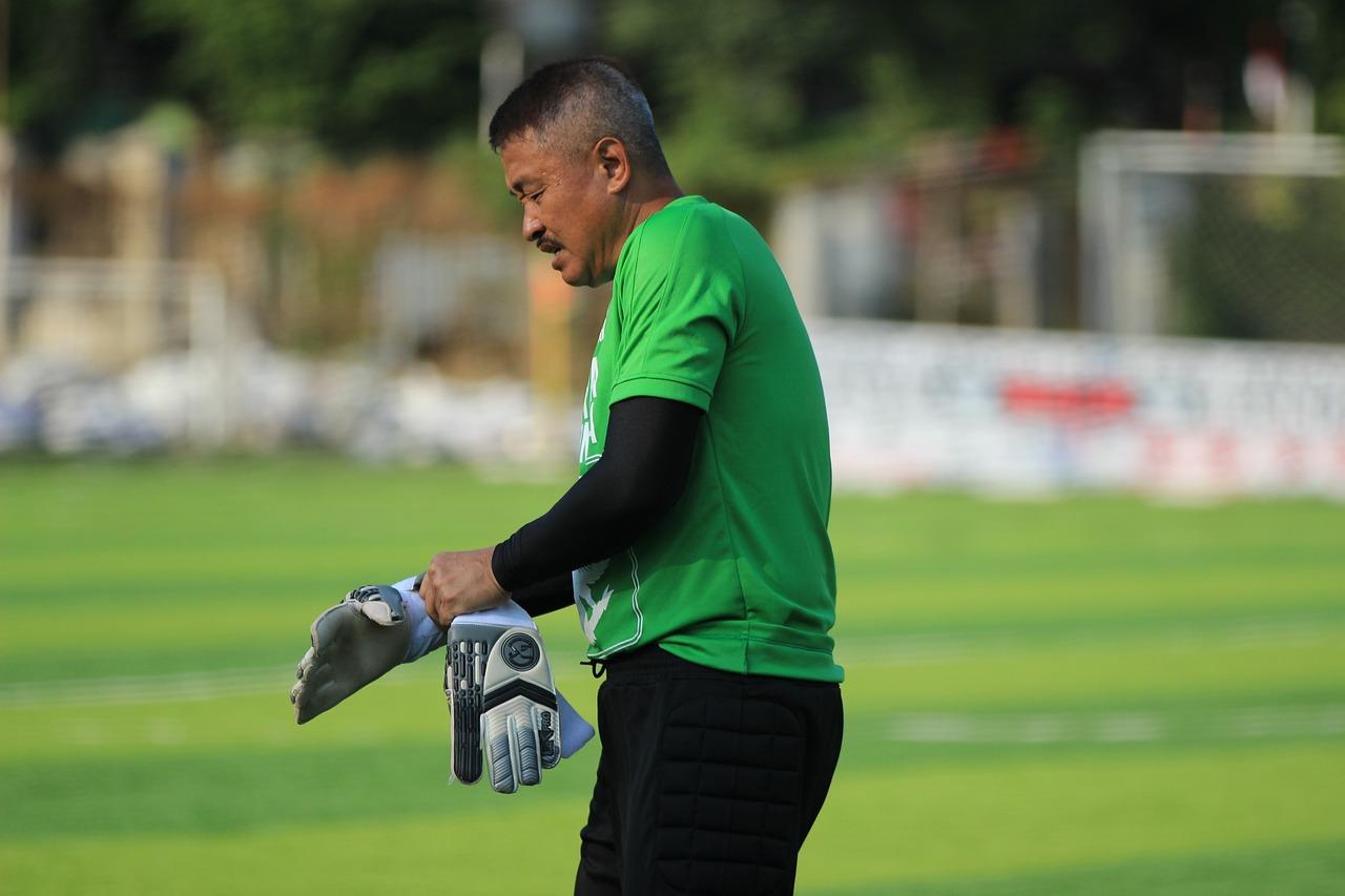 goalkeeper coach