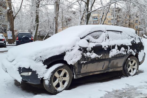 kia niro in snow