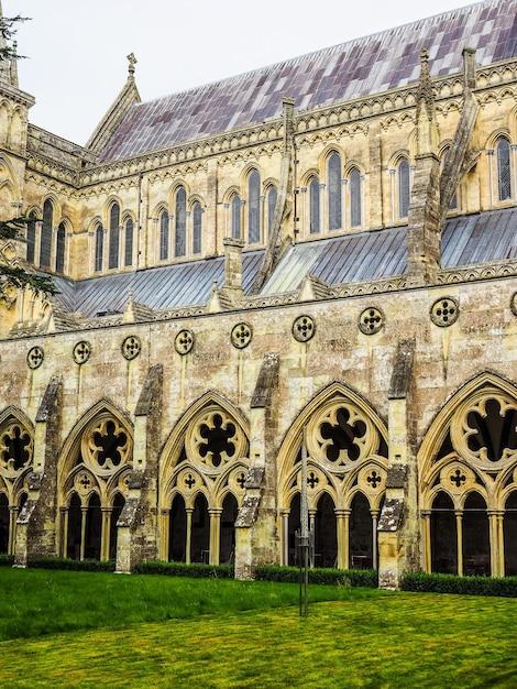 salisbury cathedral clock