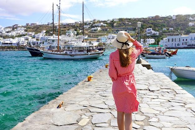 what to wear in mykonos