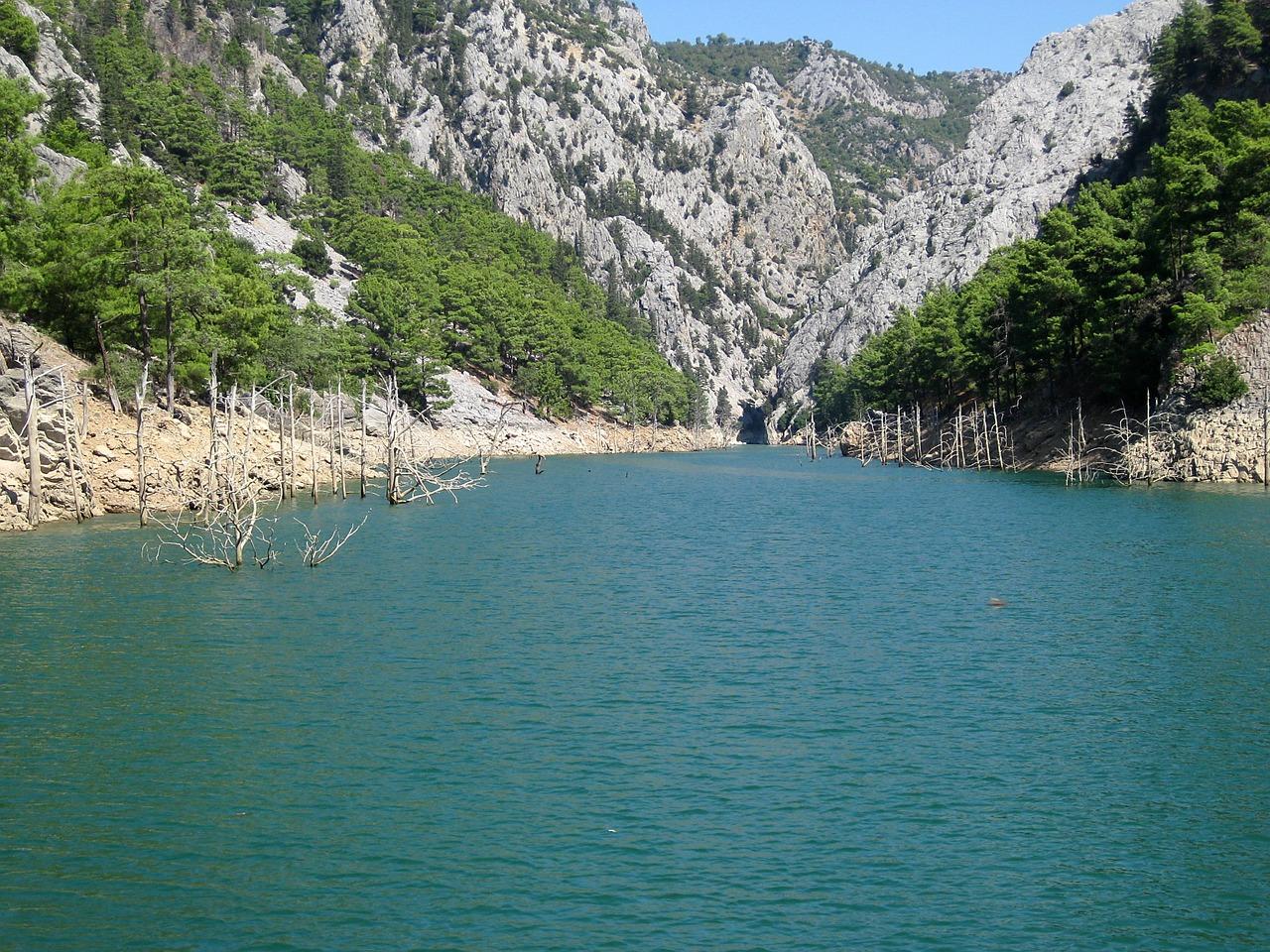 green canyon hot springs