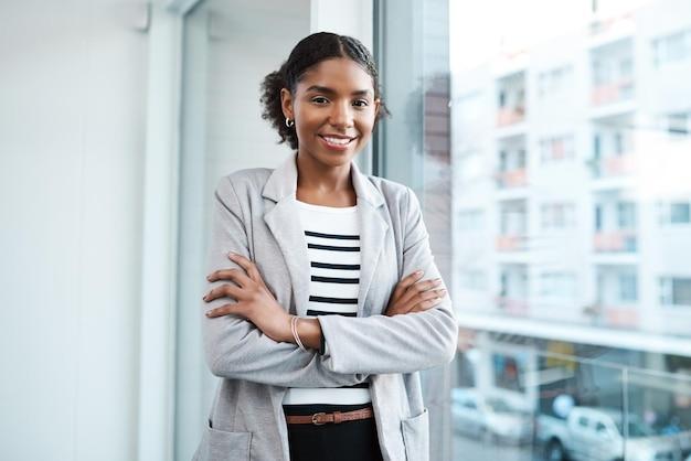 how to be an assertive female leader