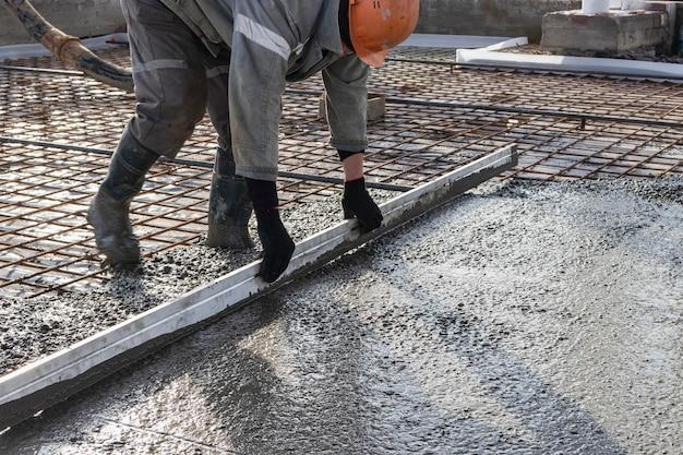 how to find a good concrete contractor