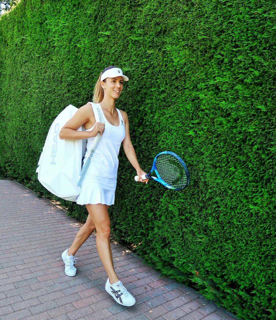 sofia kenin clothing sponsor