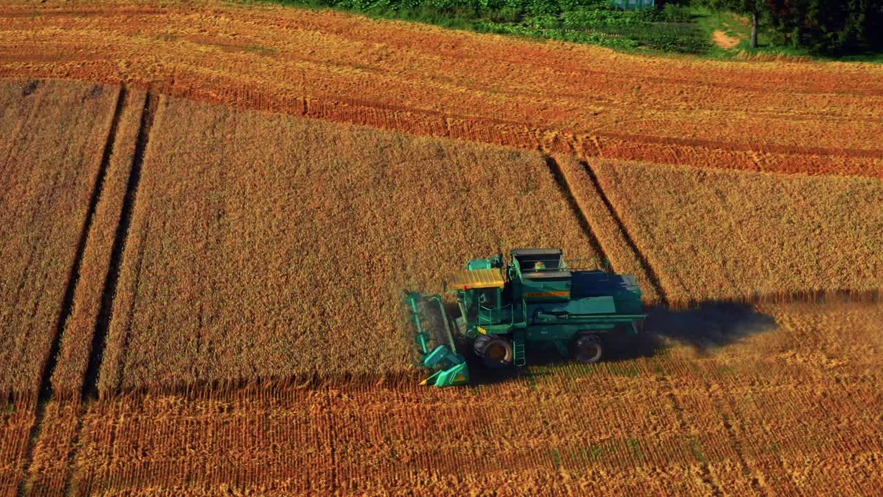 country harvester