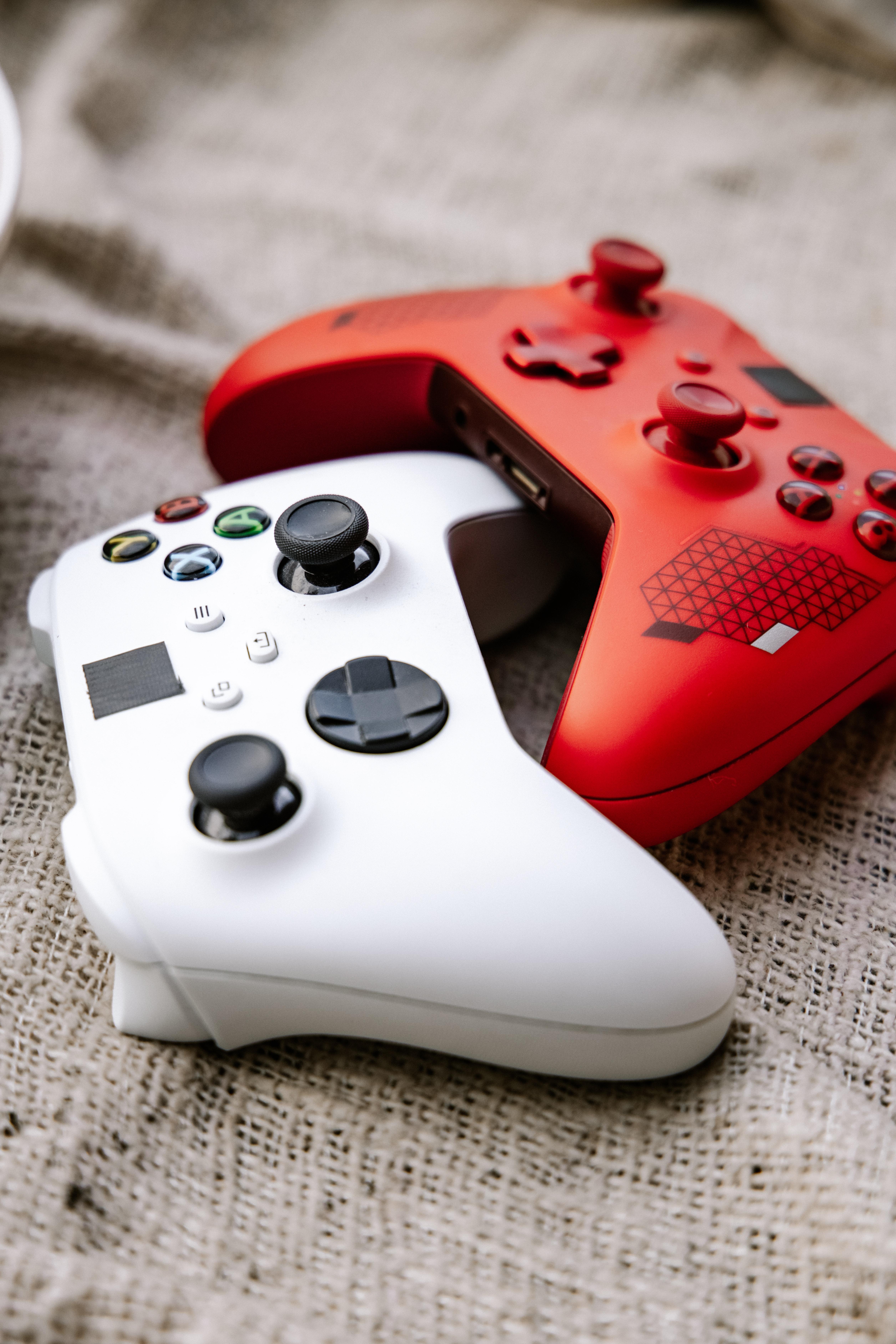 Are all Xbox One controllers the same?