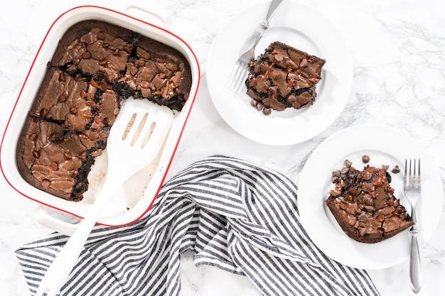  Can I Bake Brownies In A Glass Pan 