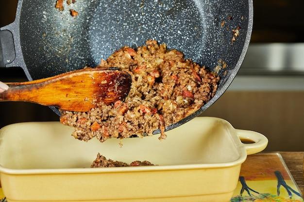  Can You Broil A Ceramic Baking Dish 