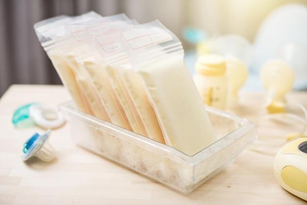  Can You Freeze Milk In Ziploc Bags 