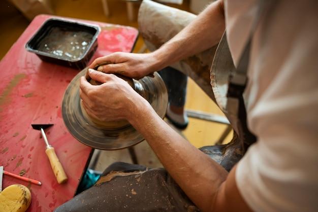  Can You Throw Pottery With Long Nails 